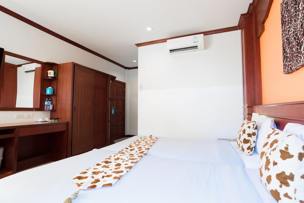 Forest Patong Hotel Zewnętrze zdjęcie